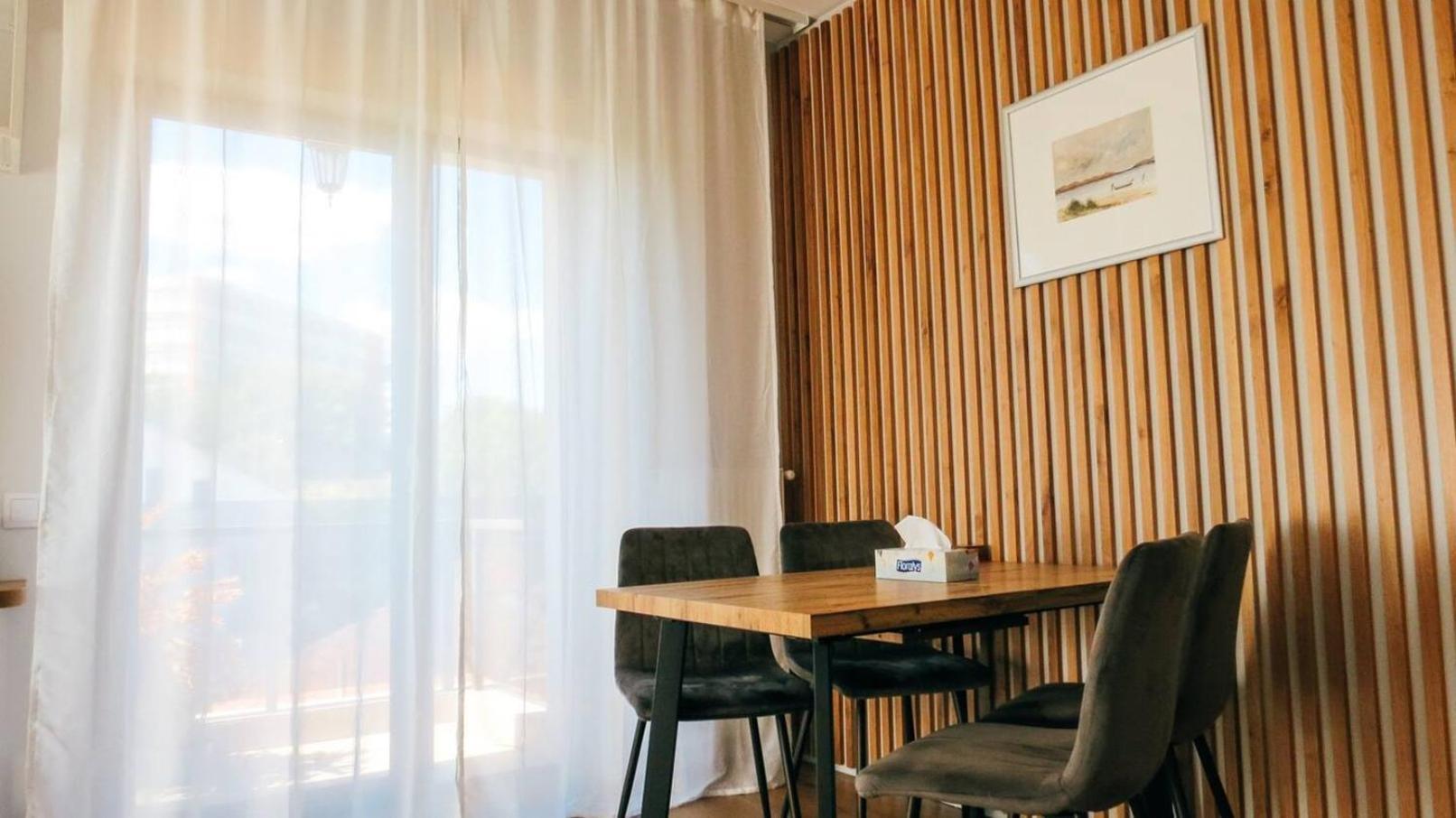 Eden Escape Apartment Cluj-Napoca Ngoại thất bức ảnh